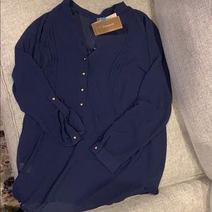 Women’s blouse